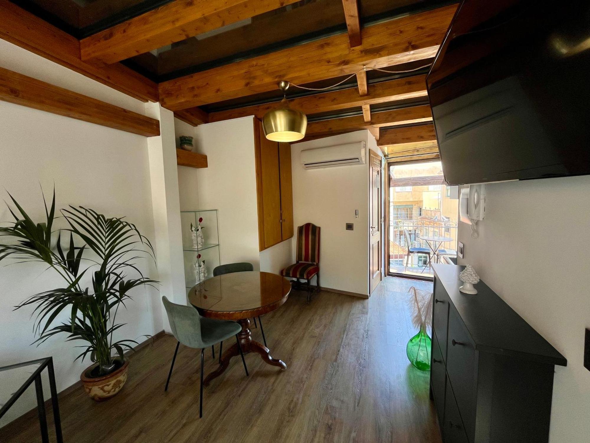 Sole Apartment Taormina Dış mekan fotoğraf